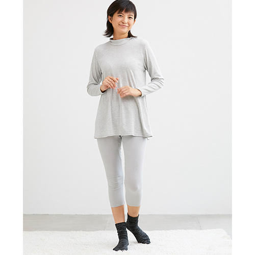 モデル身長:170cm<br>着用サイズ:M