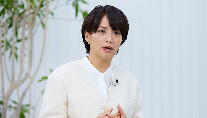 赤江珠緒 さん