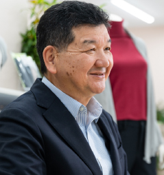加茂繊維株式会社 取締役会長 角野 充俊